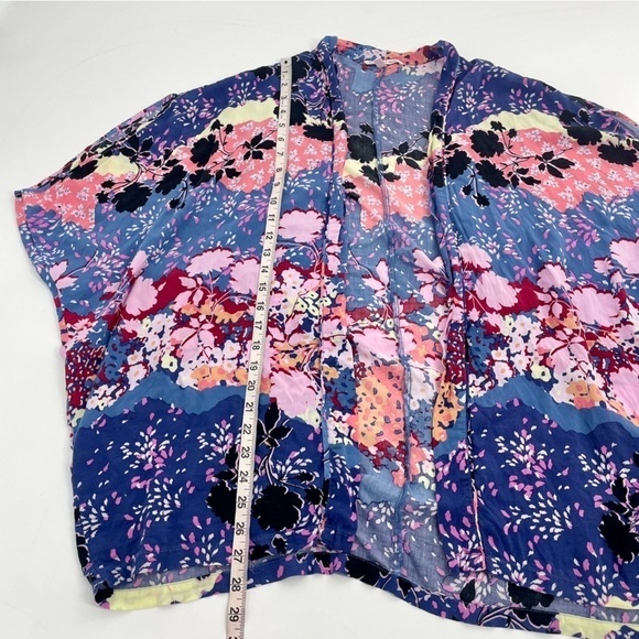Victoria's Secret Women's Floral Kimono Boho Cover Up Tunic Top Open Front XS - Picture 5 of 10